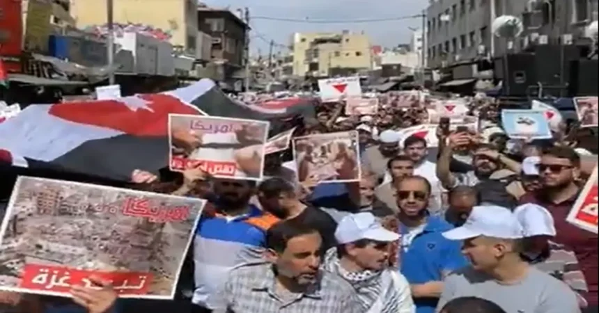 الآلاف في وسط البلد: يا الحكومة الأردنية.. هذه الإرادة الشعبية