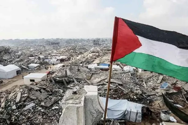  حماس: إيواء وإغاثة شعبنا ووقف دائم لإطلاق النار أولويتنا 