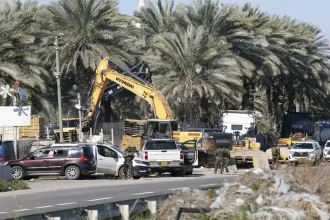 الاحتلال يواصل عدوانه على الضفة.. اقتحامات وهدم واعتقالات