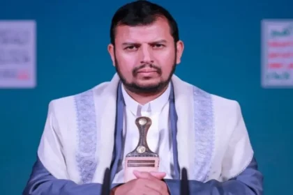 الحوثي: عملياتنا ضدّ إسرائيل ستبدأ لحظة انتهاء مهلة الأربعة أيام