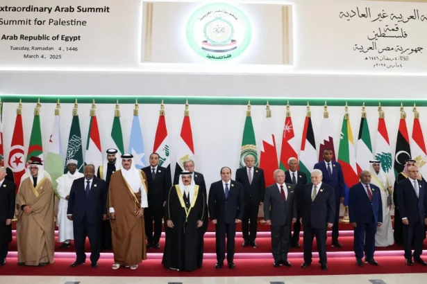 البيان الختامي: القمة العربية اعتمدت خطة عربية لإعادة إعمار غزة وفق مراحل