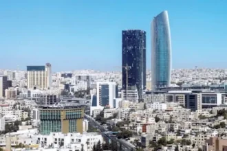 طقس دافئ حتى الثلاثاء وانخفاض ملموس الأربعاء