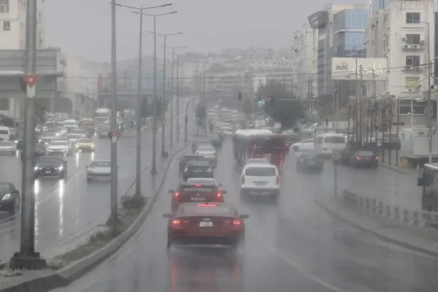 إدارة الأرصاد: هطولات مطرية غزيرة في بعض المناطق