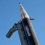 صاروخ يُطلق من اليمن باتجاه شمال فلسطين المحتلة.. والمستوطنون يفرّون إلى الملاجئ