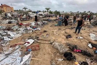 توغل بري جديد في غزة: نتنياهو يناور بـ«اتفاق مشروط» للمناورة