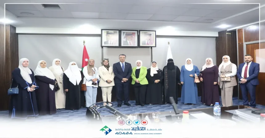 الفايز ولجنة المرأة النيابية يناقشان آليات دعم وتمكين المرأة في العقبة