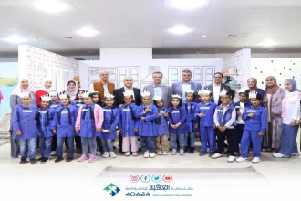 الفايز يشيد بجهود مركز الملكة رانيا في تمكين الشباب