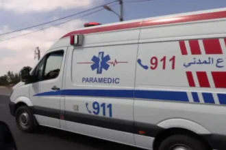 وفاة وإصابات في حوادث سير مأساوية على الطرق الأردنية