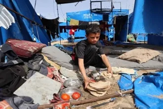 افتتاحية شديدة اللهجة لصحيفة إسبانيّة: إسرائيل تقتل الفلسطينيين بسلاح الجوع أيضاً