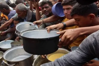 حماس تحذر: معسكرات جنوب غزة تُستخدم للاعتقال تحت غطاء المساعدات