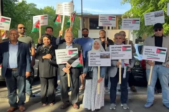 محتجون في لندن ينددون بتقارير 'ميدل إيست آي' المسيئة للهيئة الهاشمية