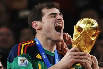 النجم العالمي كاسياس  : البتراء مبهرة أدعوكم لزيارته 