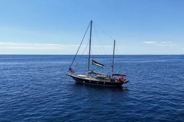 سفينة مادلين تكشف تواطؤ الغرب في حرب غزة.. لماذا الهزيمة حتمية لإسرائيل؟