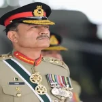 مقتل 13 جندياً باكستانياً بتفجير انتحاري قرب الحدود الأفغانية و14 مسلحاً في رد أمني