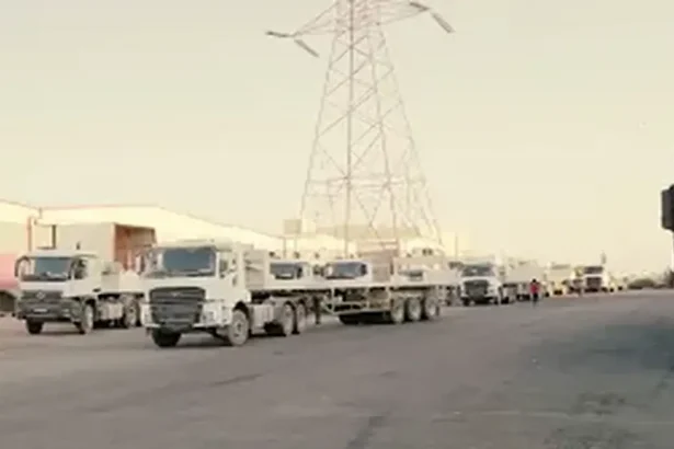 "الهيئة الخيرية": عبور قافلة مساعدات إلى شمال غزة لصالح منظمة “المطبخ المركزي العالمي