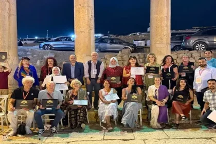 "أرسم وطنك الأردن".. معرض فني في سمبوزيوم مهرجان جرش