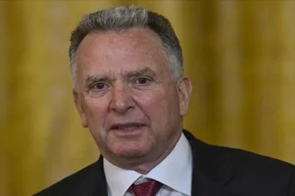 تحركات أمريكية حاسمة لإنجاز صفقة غزة: مبعوث يُعدل البنود لتقارب حماس