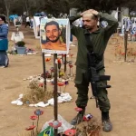 المقاومة تُكبد الاحتلال خسائر قاسية وإعادة نشر فرقة عسكرية لتوسيع جرائم العدوان