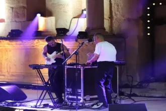 توت أرض السورية والتيار الفلسطينية تراقصان المسرح الشمالي في جرش