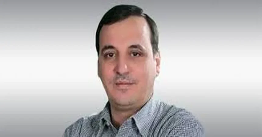 البكم الأزرق على المدرج الجنوبي.. (الله يهديك يا أخ عبدالهادي راجي)