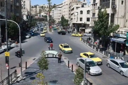 انخفاض على الحرارة وتحذيرات من الغبار والشمس في الأردن