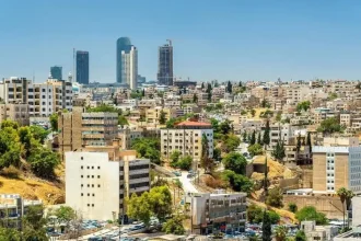 طقس صيفي معتدل في معظم المناطق حتى الأحد