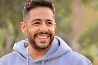 بالفيديو، لحظة دخول النجم المصري محمد حمائي