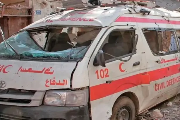 قوات الاحتلال تدمر أكثر من 80% مركبات الإسعاف بغزة