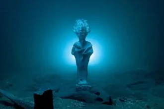 مدينة أثرية غارقة تظهر في الإسكندرية