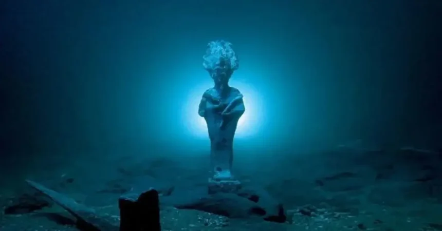 مدينة أثرية غارقة تظهر في الإسكندرية