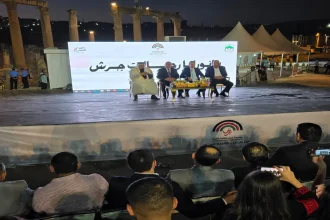 مسرح الصوت والضوء في جرش يستضيف شخصية الشيخ خالد العيطان في بانوراما رجالات جرش