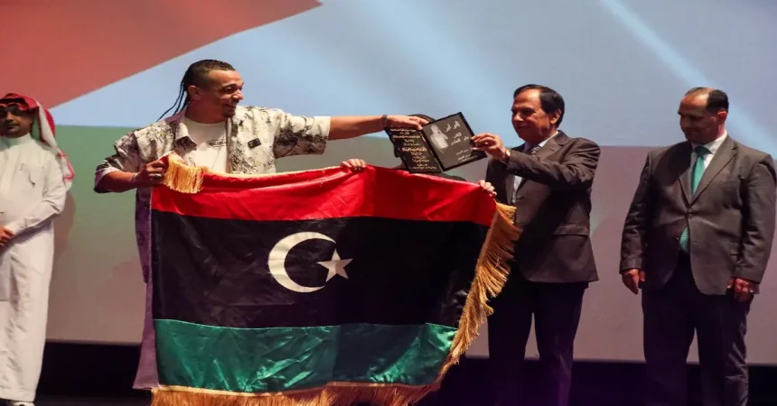 مسرحية "إلى أين" الليبية تحصد ثلاث جوائز في ختام مهرجان المونودراما بجرش