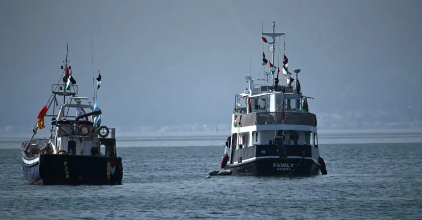 أسطول غزة يُقصف مرتين: تعتيم رسمي على انتهاك السيادة التونسية