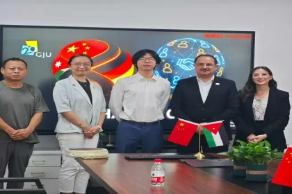 زيارة رئيس الجامعة الألمانية