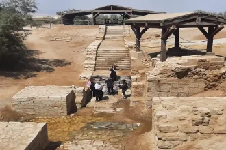 تعزيز السياحة الدينية والثقافية