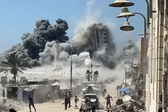 قصف الأبراج السكنية في غزة