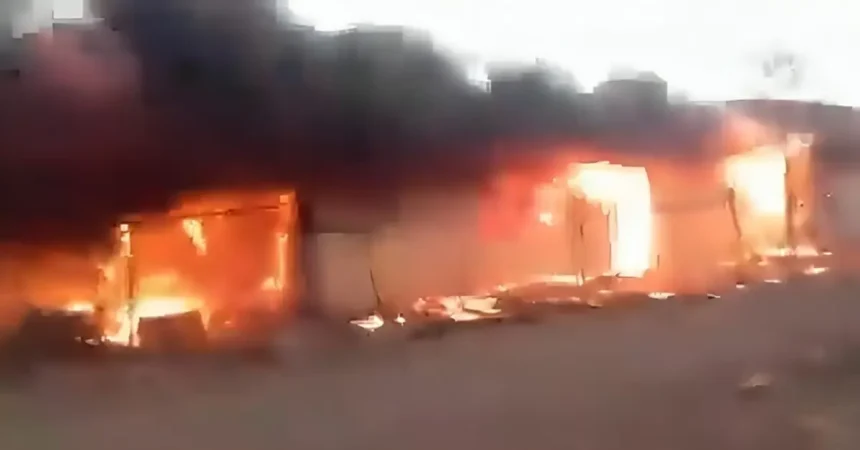 مستوطنون يحرقون بيوت المواطنين