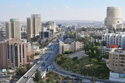 طقس لطيف في اغلب المناطق