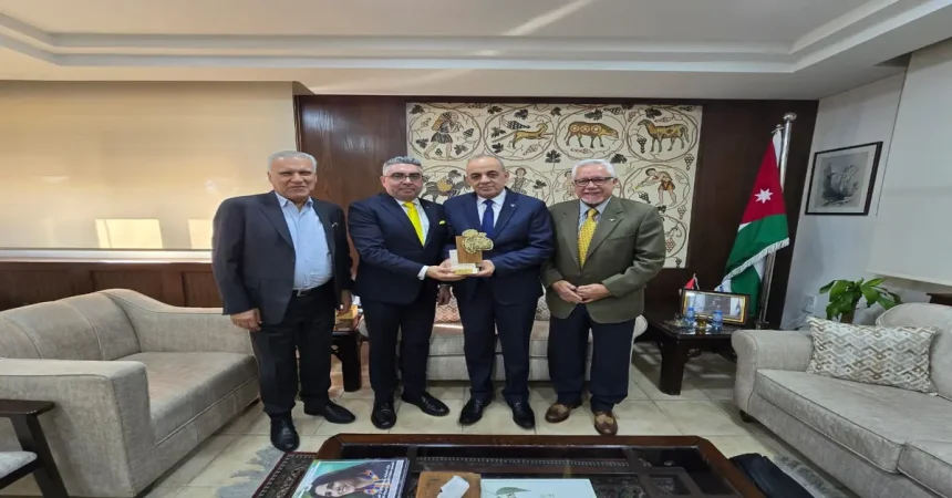 تعزيز السياحة البيئية المستدامة