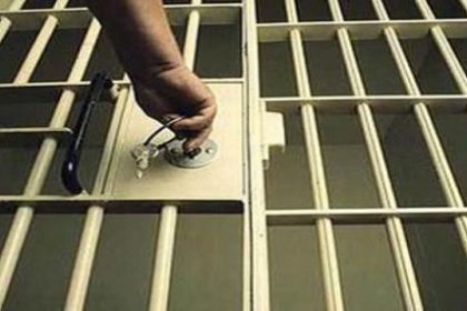 الإفراج عن 571 موقوفا إداريا