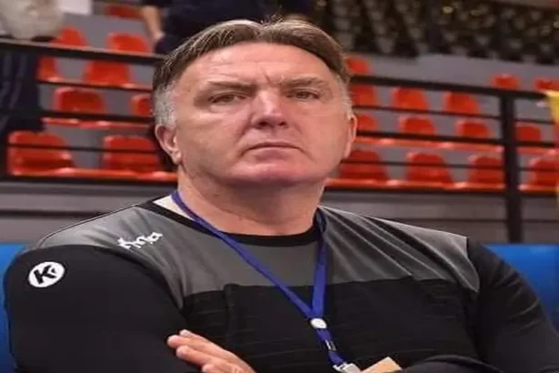 زوران كاستراتوفيتش مدرب اليد