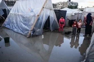 النازحون في غزة بالشتاء