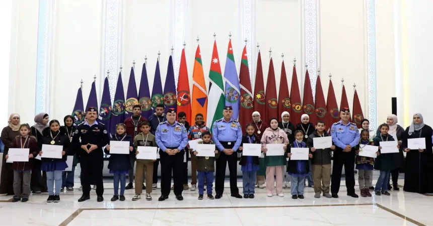 تخريج دورة أصدقاء الأمن العام