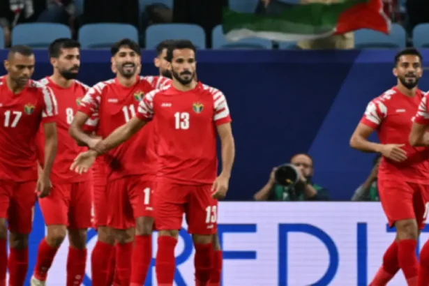 منتخب النشامى في المركز 64
