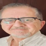 تحول الين والذهب عالمياً