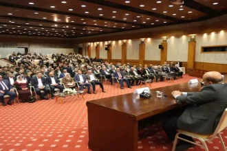 كريشان يشيد بنهج وزير الصحة