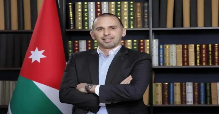 الكرسي والمسؤول من يصنع من