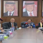 إخراج الصحفيين من اللجنة