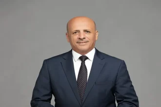 موخ شعب ورؤية ملك