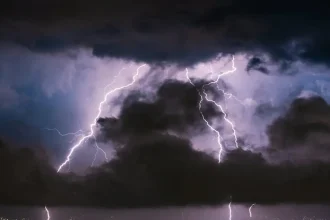 سحب رعدية تنشط الجمعة